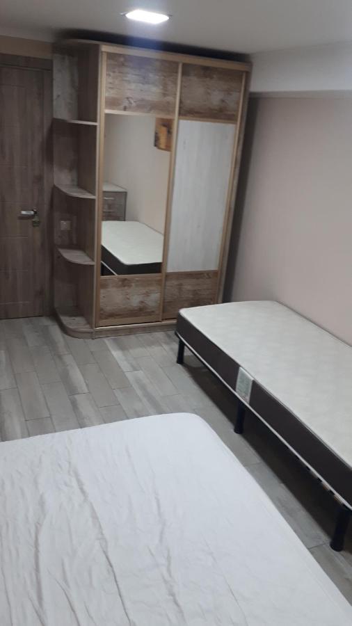 Окремі Номери В Гостьовому Будинку Типу Guest House 크로피우니츠키 외부 사진