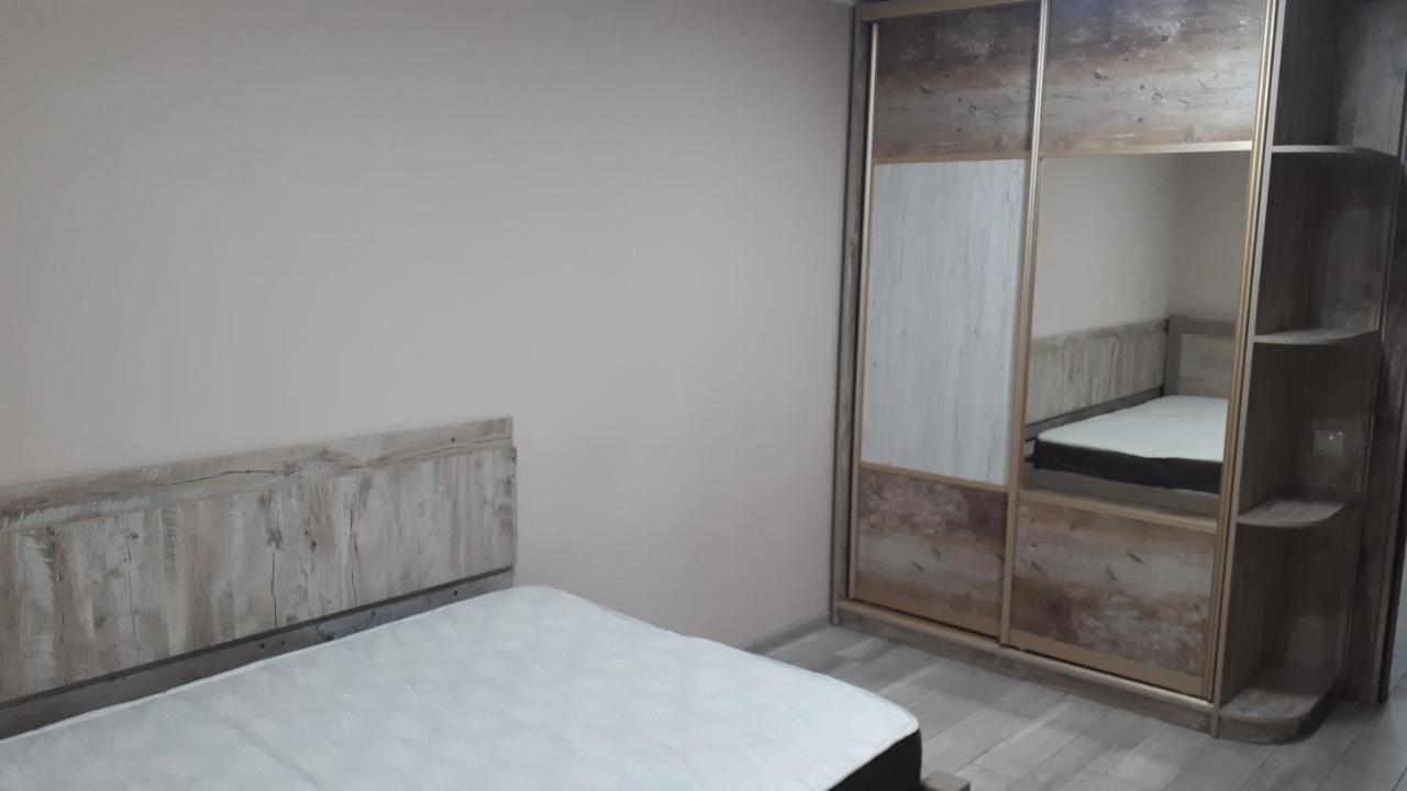 Окремі Номери В Гостьовому Будинку Типу Guest House 크로피우니츠키 외부 사진